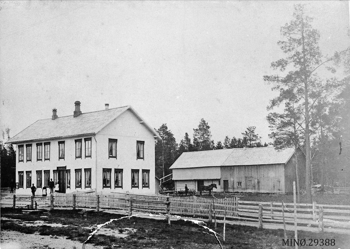 Henrik Augustinsson Stinessen, Gammelbanken på Os