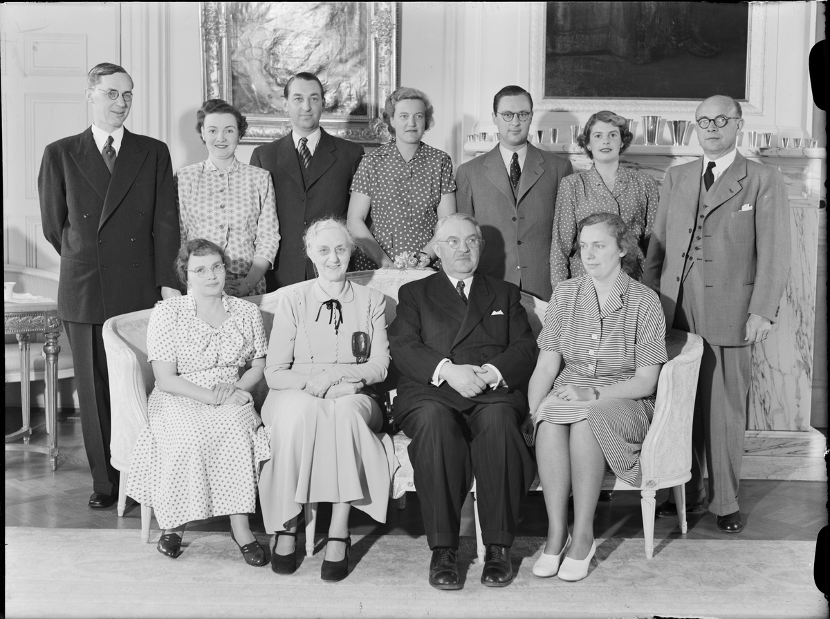 Paul Sandberg, Grupporträtt, Uppland 1950
