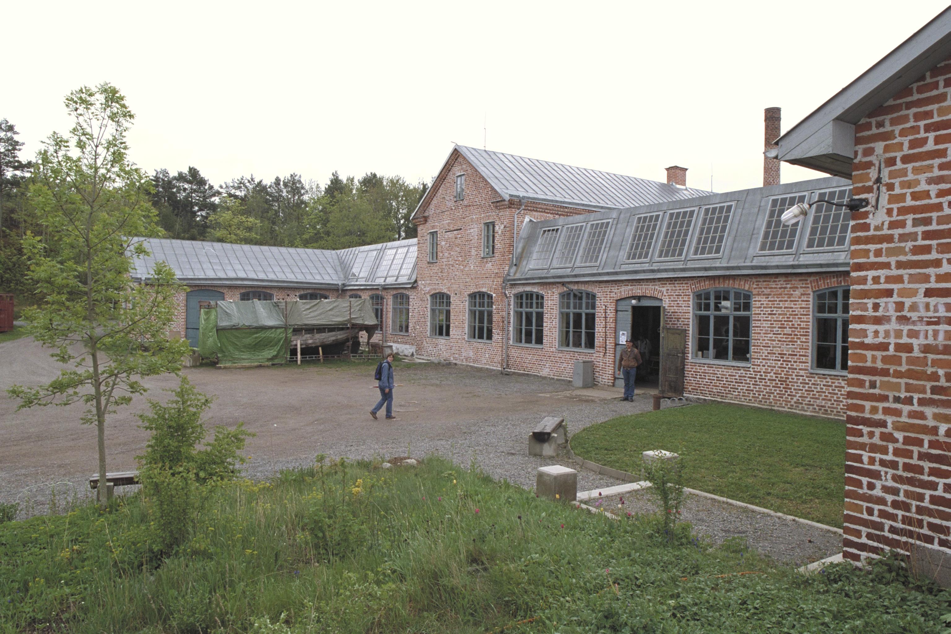 Bengt A Lundberg, Pythagoras motorfabrik