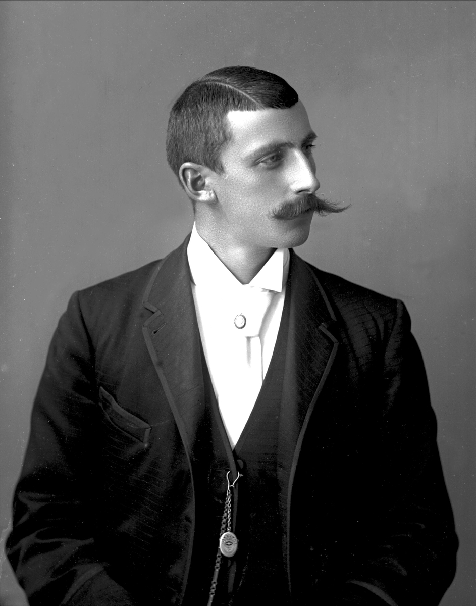 Gustav Borgen, NFB.30750