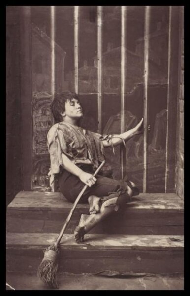Elliott & Fry, Guy Little Theatrical Photograph