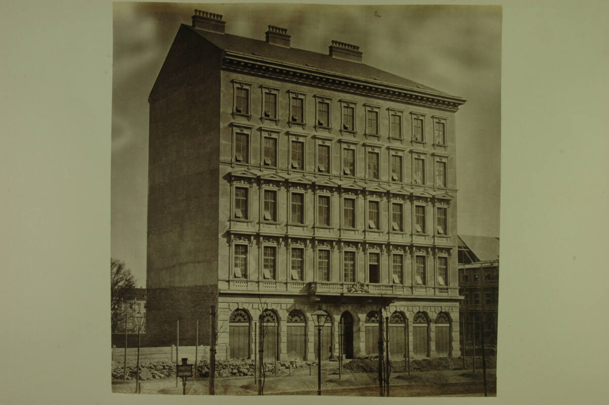 Anonym, Wohngebäude/Wiener Stadterweiterung: Kolowrat-Ring (heute Schubertring) 3 - Haus der Gesellschaft "Anker"
