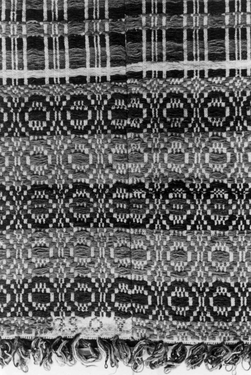 Anna Grostøl, Fiane, Gjerstad, Aust-Agder 1938. Teppe. skillbragd.