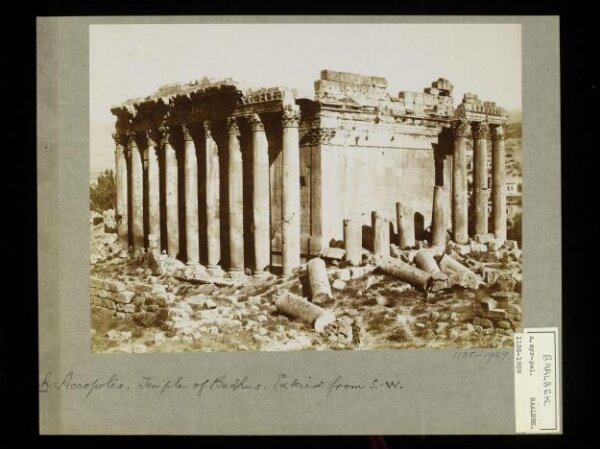 anonymous, Photograph