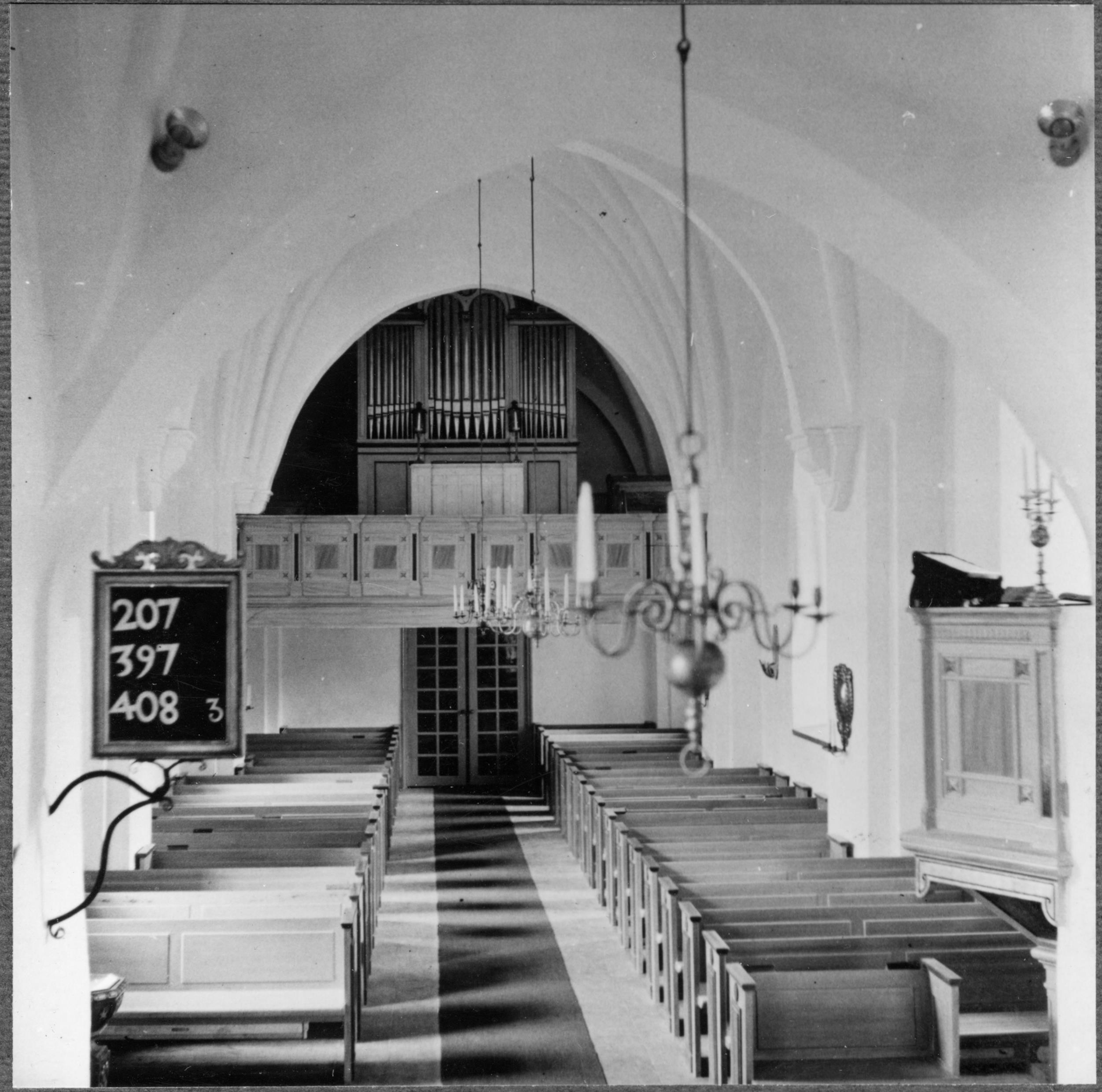 Ivar Schnell, Överjärna kyrka