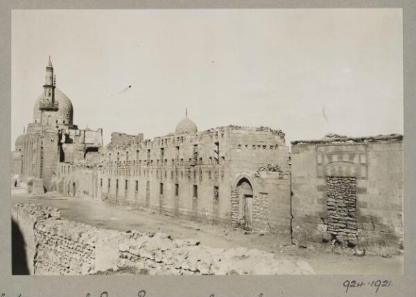 K.A.C. Creswell, The funerary khanqah of Mamluk Sultan al-Ashraf Barsbay, Cairo