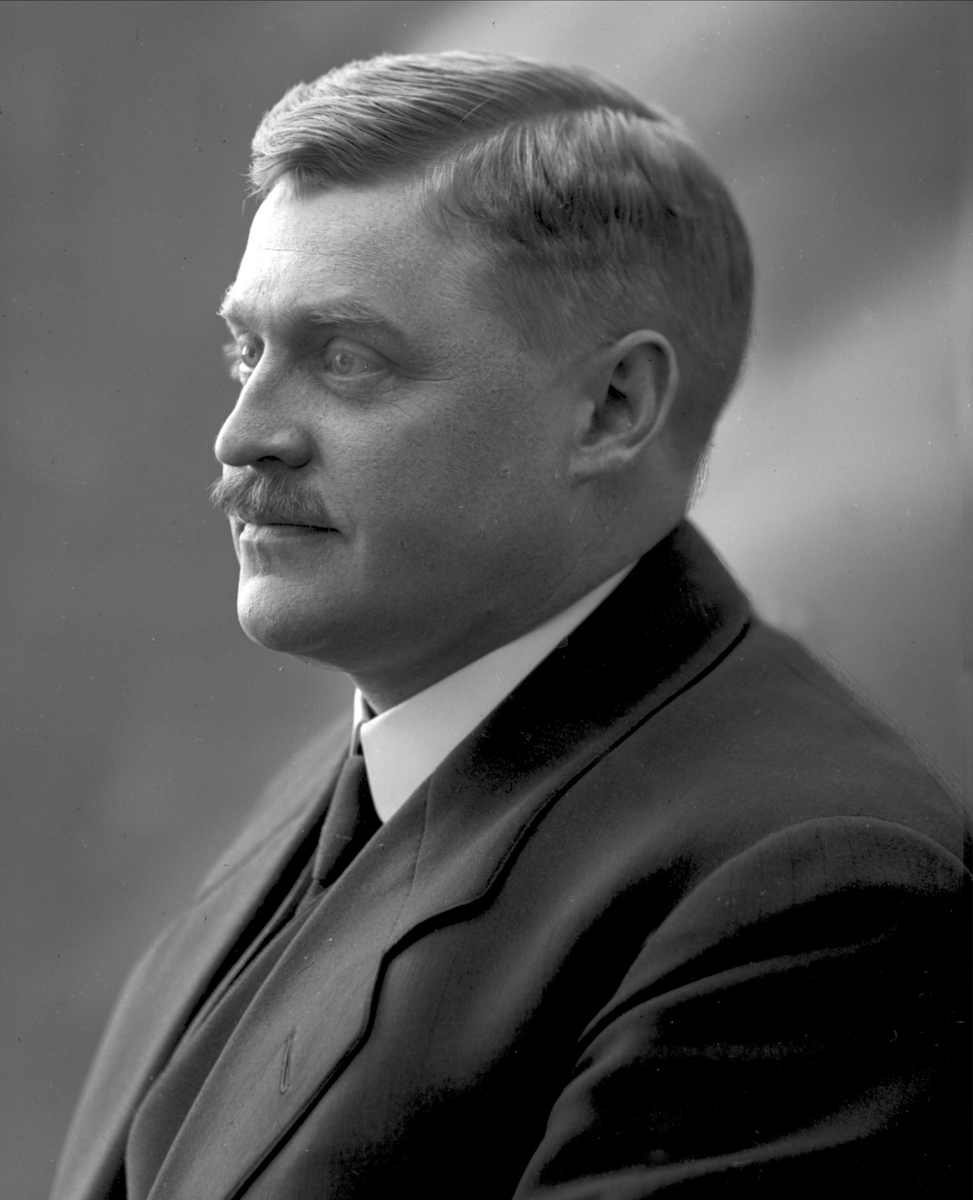 Gustav Borgen, NFB.44224