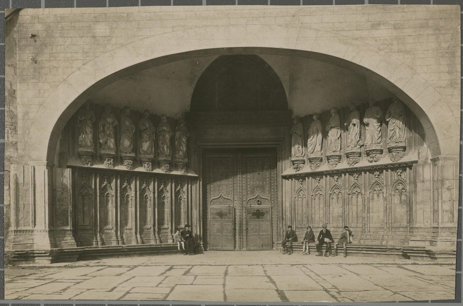 Desconegut, [Apostles Gate]