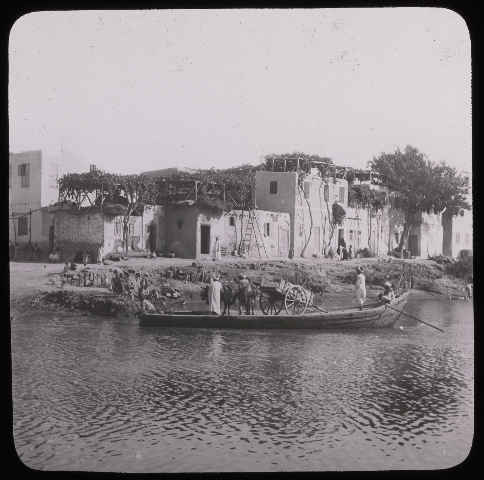 Desconegut, Alexandrie, les bourds du canal mahmondies, le bac Photo Louvre