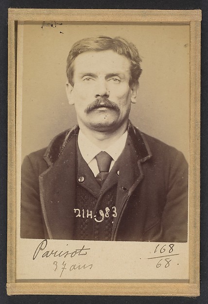Alphonse Bertillon, Parisot. Louis. 37 ans, né à Saint-Avalet (Moselle). Employé au "Petit Journal". Anarchiste. 2/3/94.