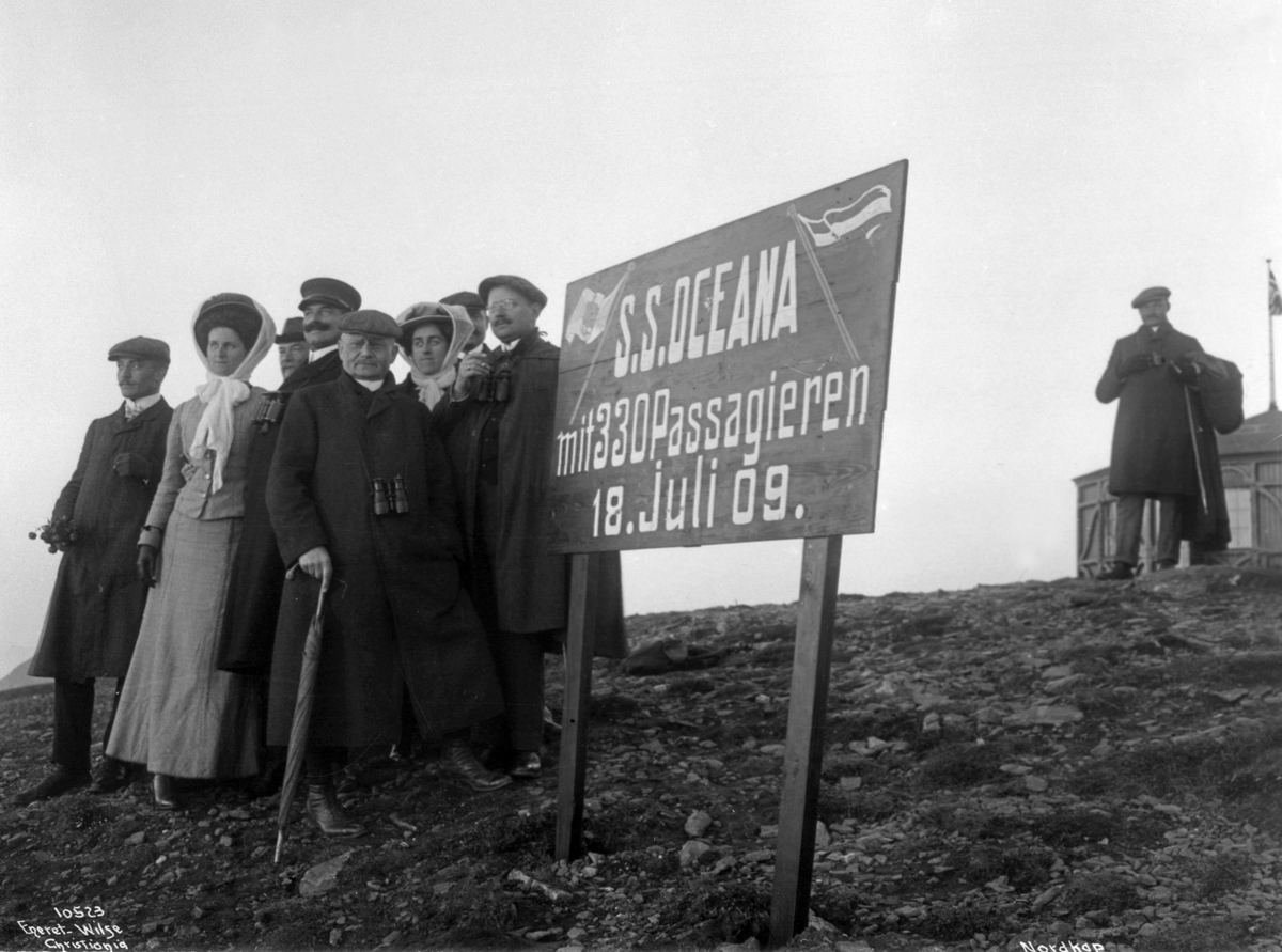 Anders Beer Wilse, Prot: Nordkap Oceaneas skilt på Toppen 23/7 1909