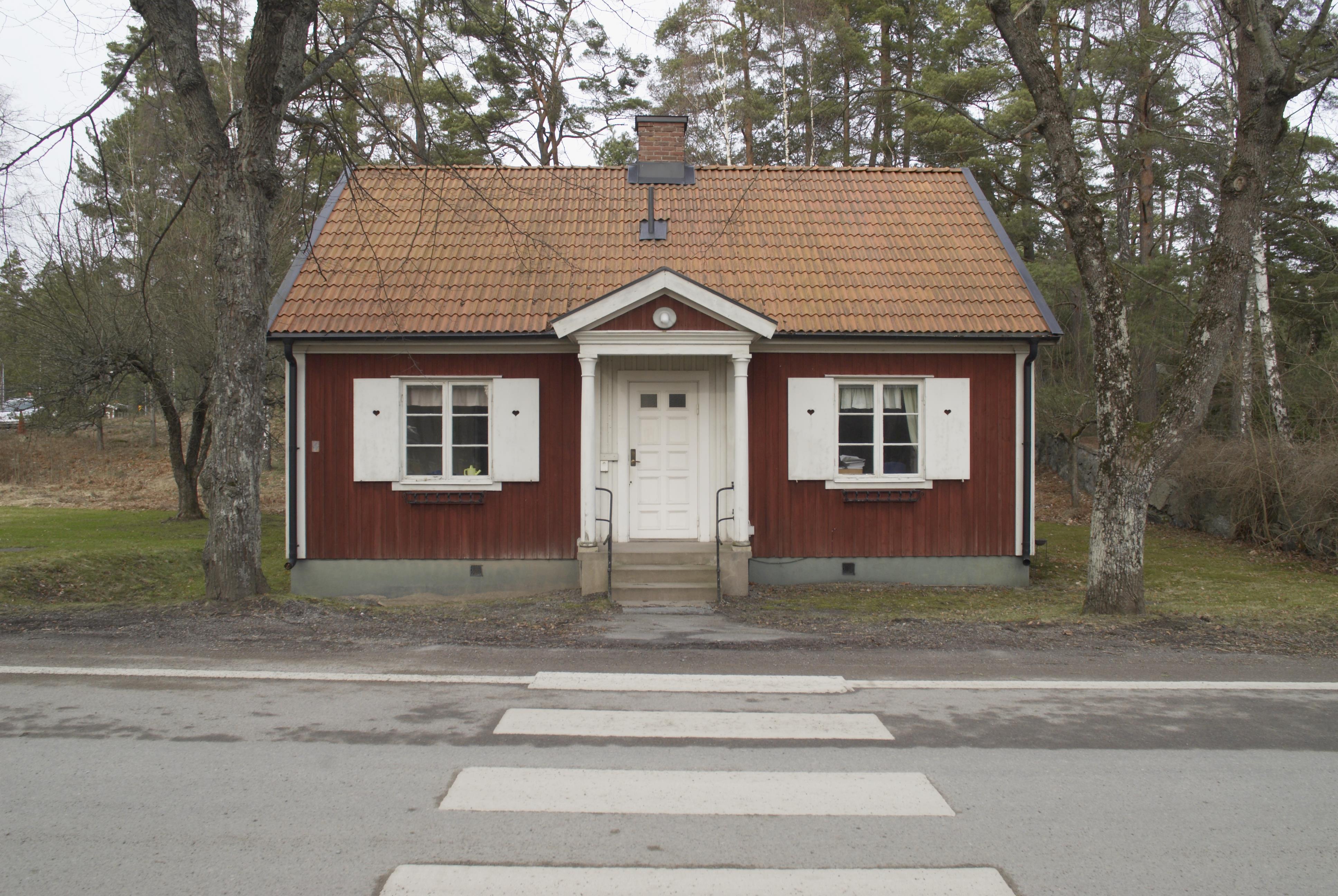 Bengt A Lundberg, Berga slott