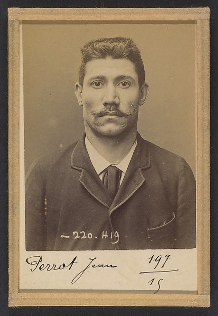 Alphonse Bertillon, Perrot. Jean. 33 ans, né le 18/11/61 à Tulle (Corrèze). Cordonnier. Anarchiste. 2/7/94.