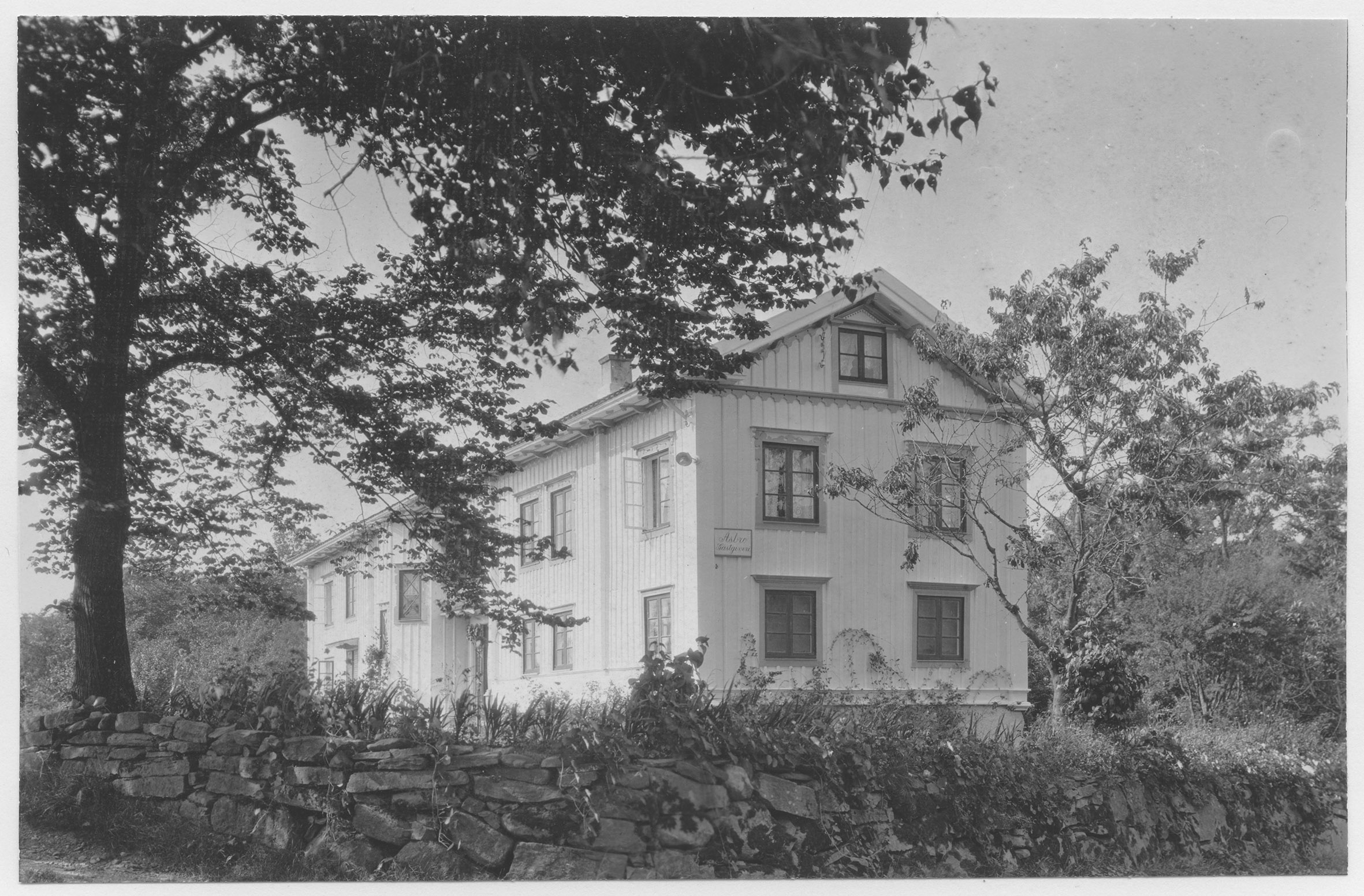 Mårten Sjöbeck, Ås gästgivargård