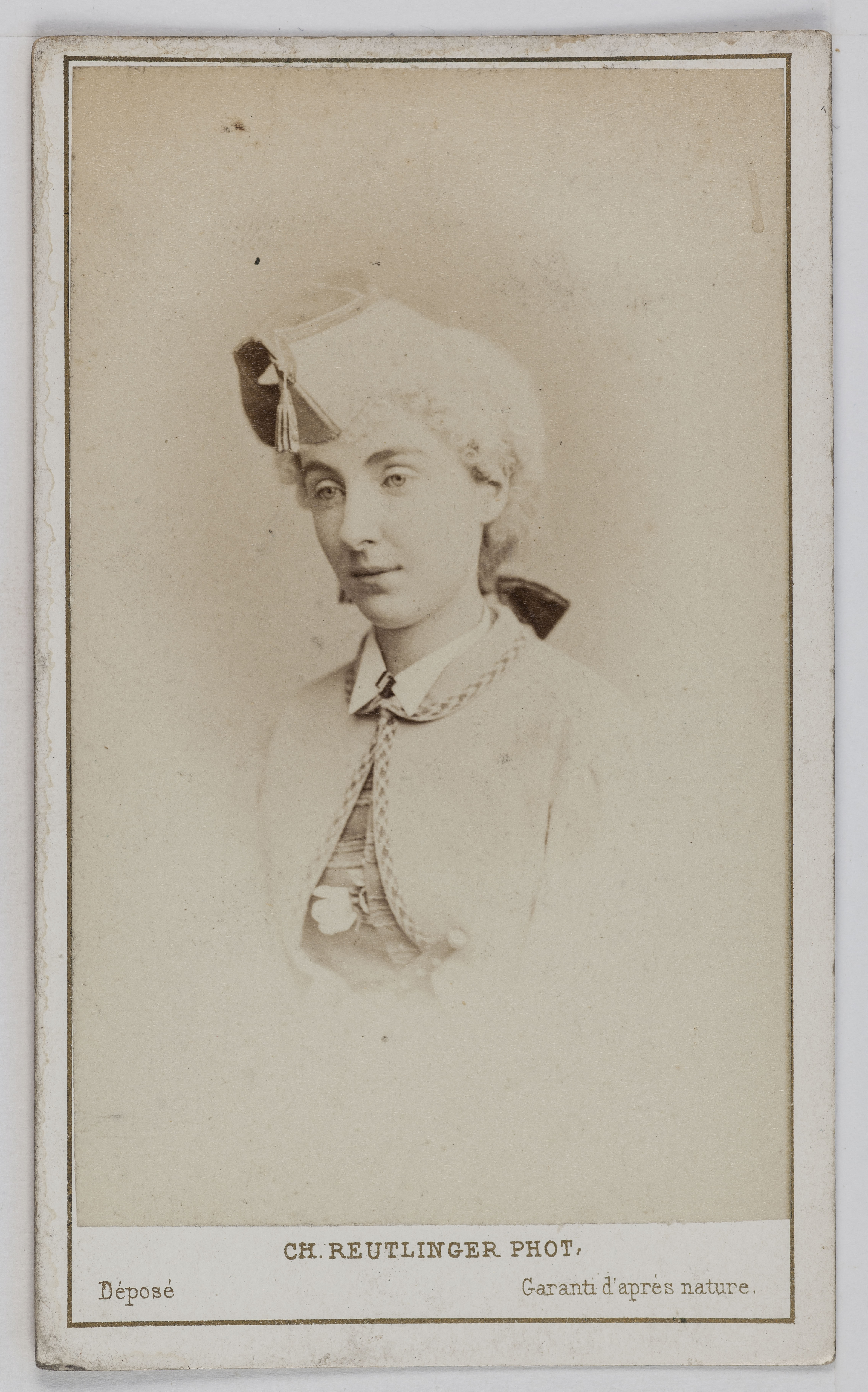 Charles Reutlinger, Portrait de Lucie Emilie de La Bigne (1848-1910), dite Valtesse de La Bigne, demi-mondaine et actrice au Théâtre des Bouffes Parisiens en 1870.