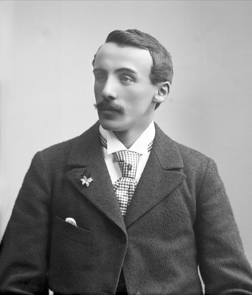 Gustav Borgen, NFB.30325