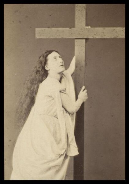 London Stereoscopic and Photographic Company, Guy Little Theatrical Photograph