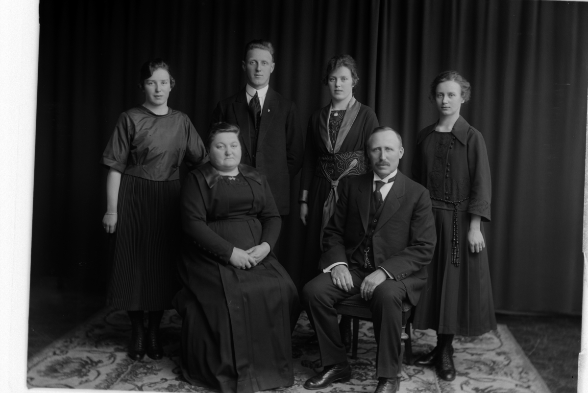 Christian Grundseth, OLSEN SKREDDER, GR: 6, FAMILIE, 27006.