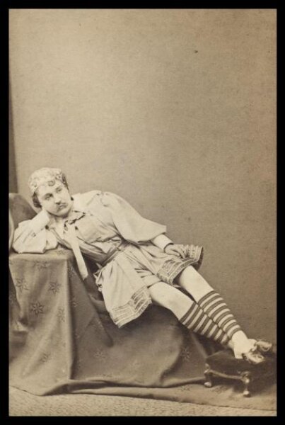 London Stereoscopic and Photographic Company, Guy Little Theatrical Photograph