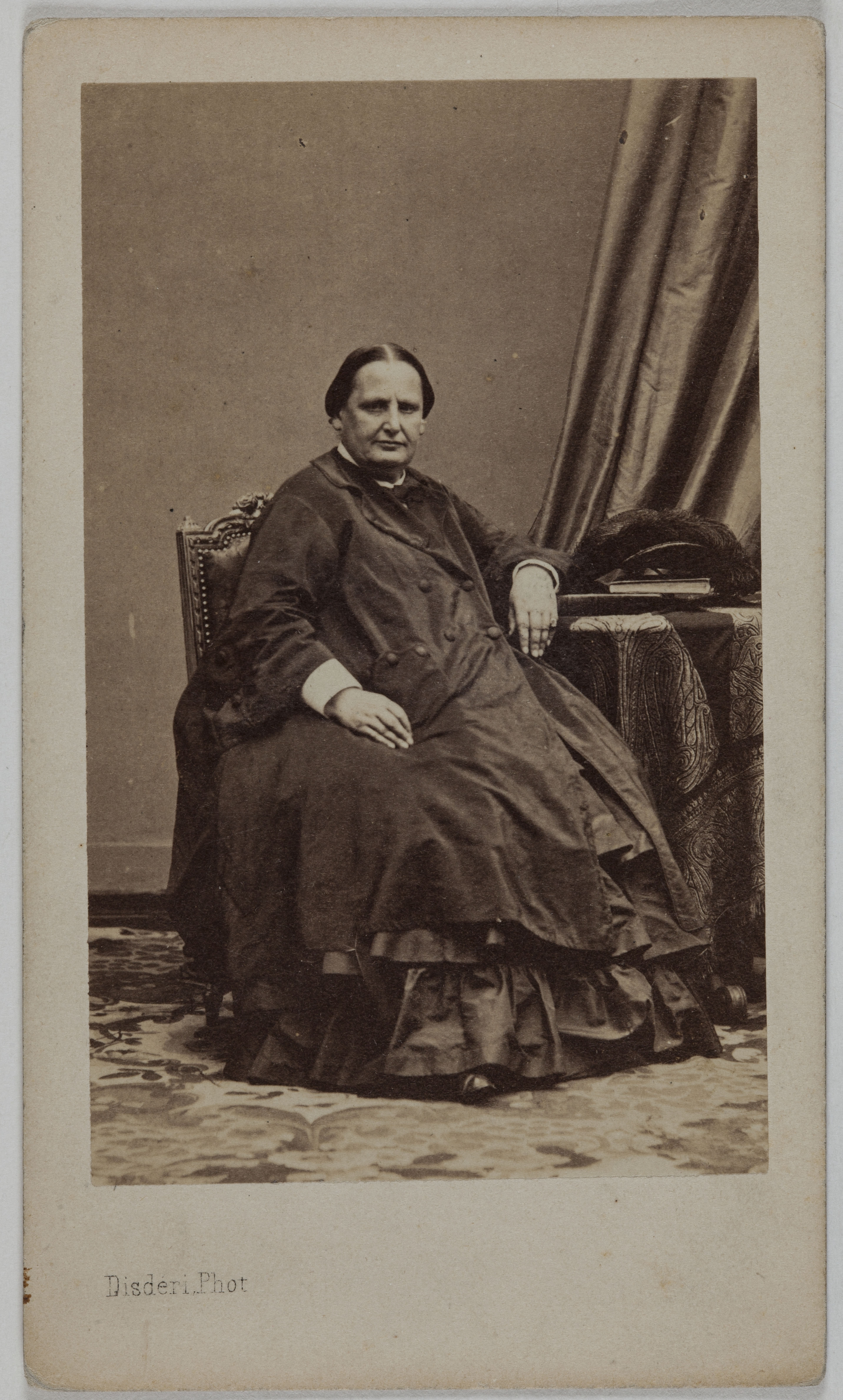 André-Adolphe-Eugène Disdéri, Portrait de la Princesse Napoleone Elisa Bacciochi, Comtesse de Camerata (1806-1869), fille de la Princesse Elisa Bonaparte.