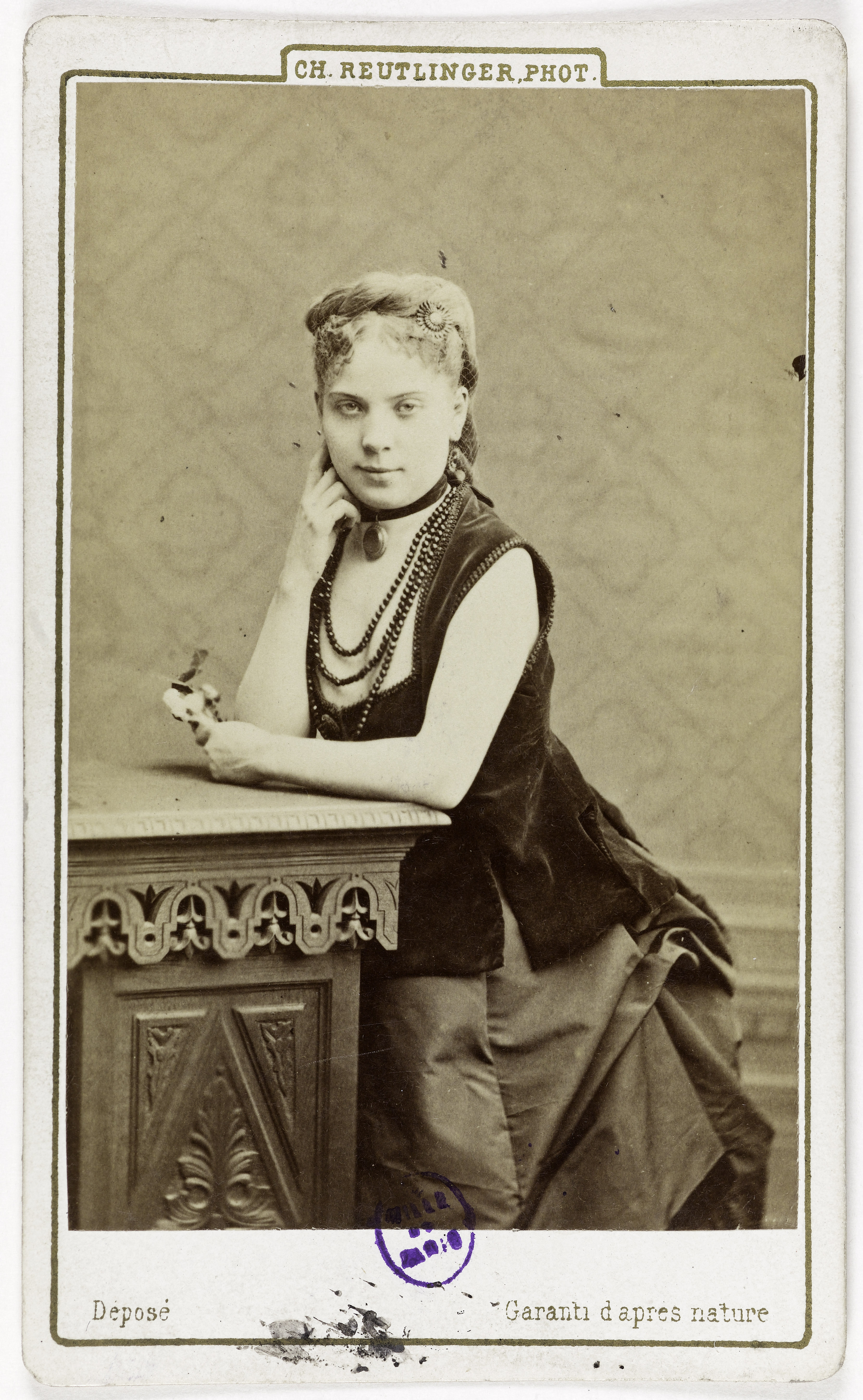 Charles Reutlinger, Portrait de Berthe Martiny, actrice entre 1868 et 1875.