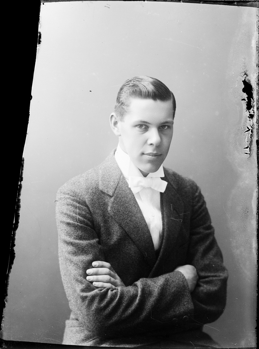 Skötsner-Edhlund, Ateljé Portrait - Man, Östhammar, Uppland