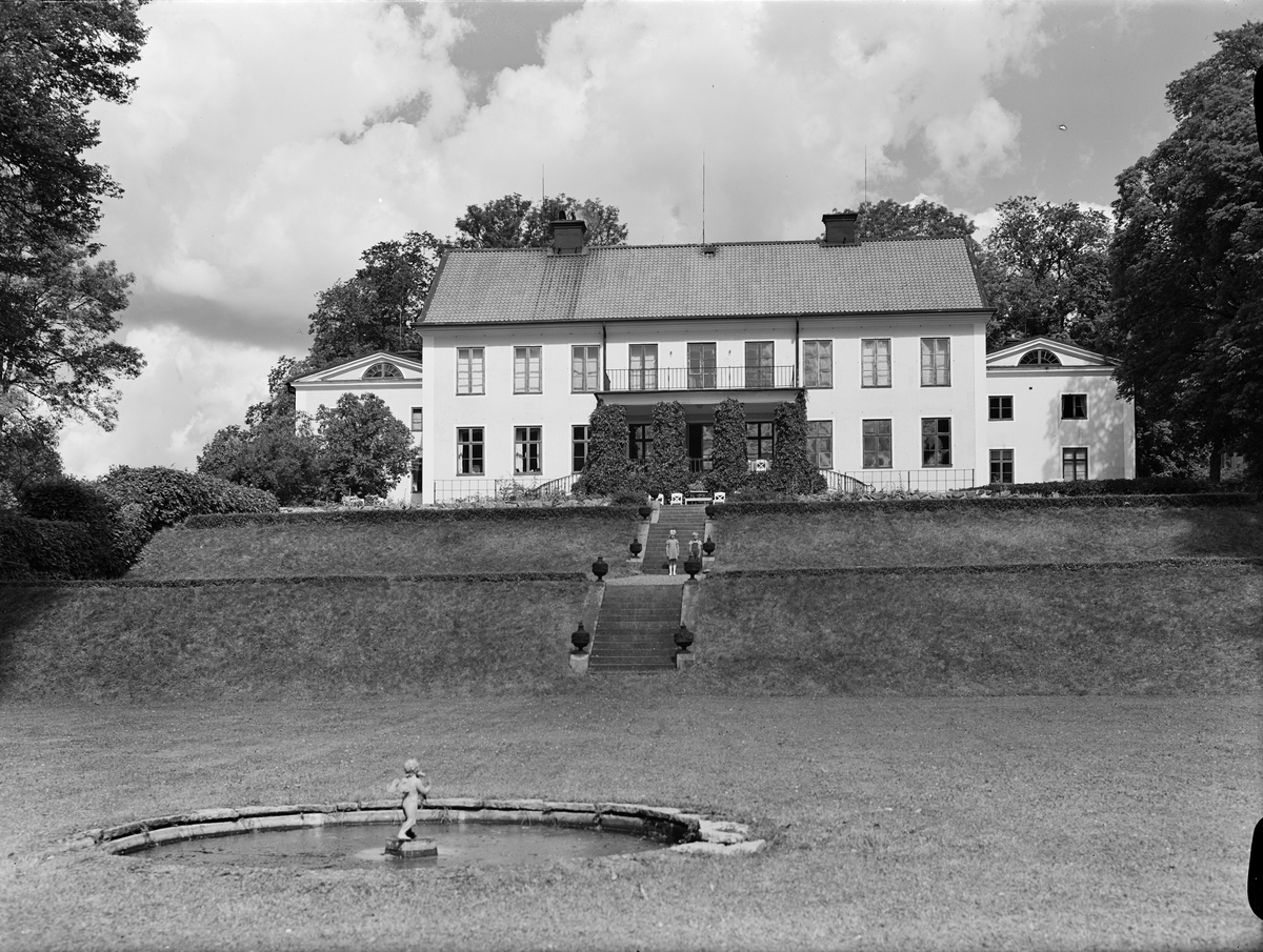 Paul Sandberg, Frötuna gård, Rasbo socken, Uppland 1948