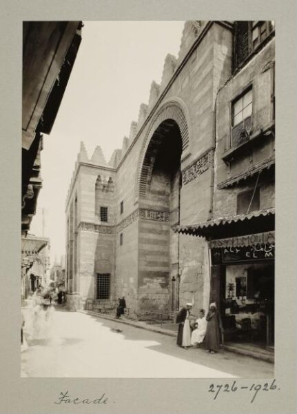 K.A.C. Creswell, Façade of the funerary khanqah of Mamluk Sultan al-Muzaffar Baybars al-Jashankir, Cairo