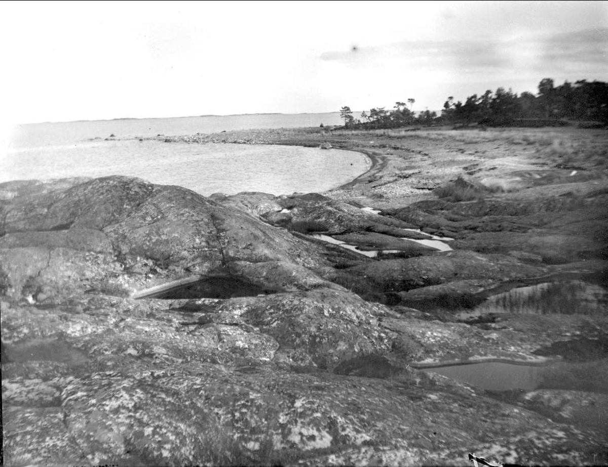 August Fredrik Schagerström, Vik söder om Kniphalsen, Stockholms skärgård augusti 1927