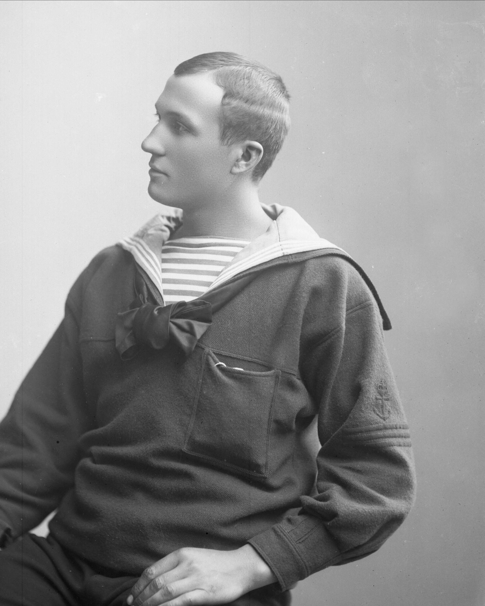 Gustav Borgen, Portrett av sjømann, kaptein Gades oppasser.