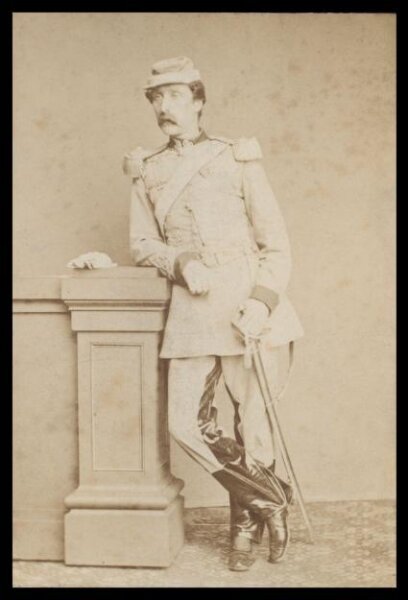 London Stereoscopic and Photographic Company, Guy Little Theatrical Photograph