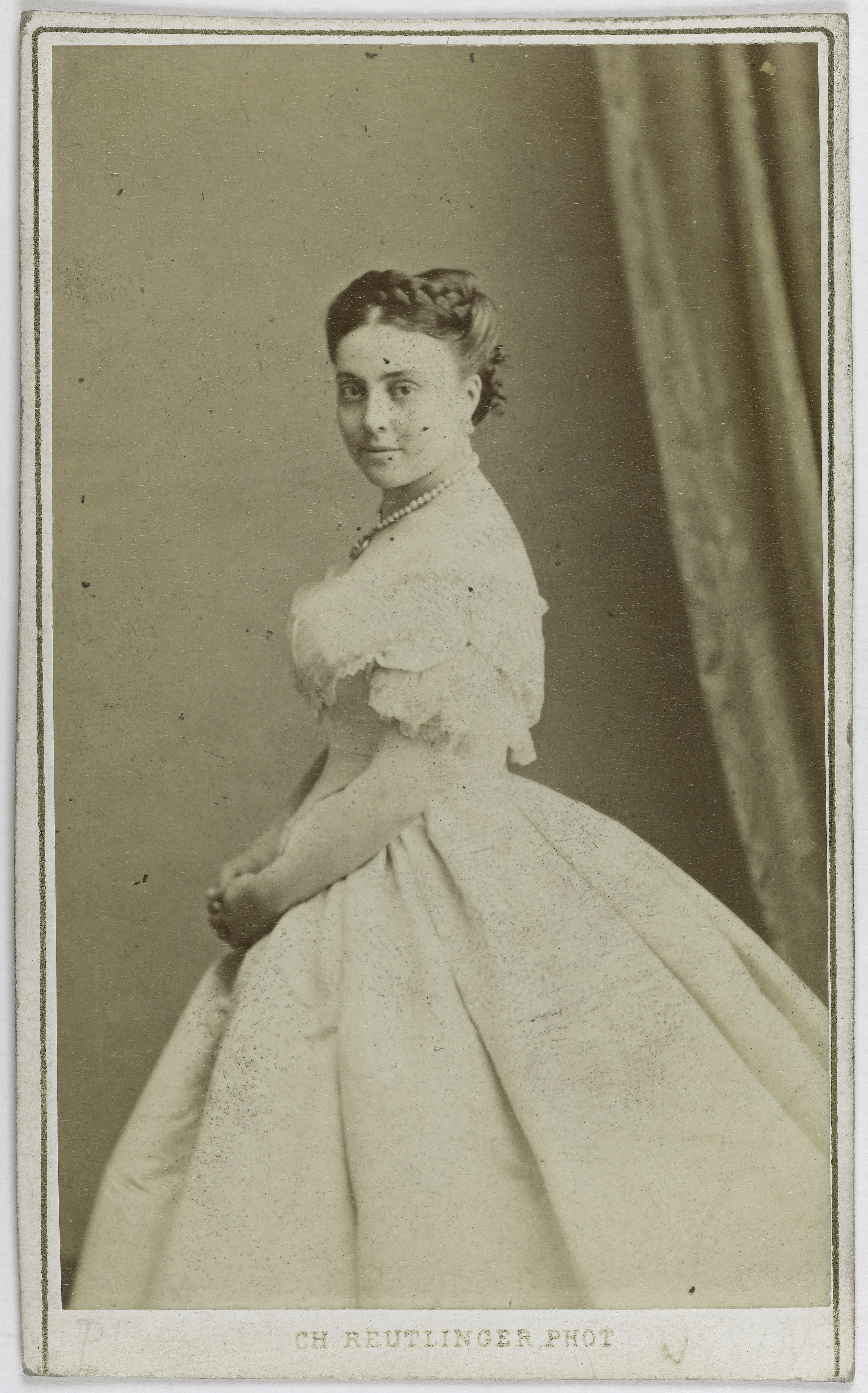 Charles Reutlinger, Portrait de Ponsin Adélaïde Zélia, (épouse de H. Provost), (1843-1885), (actrice)