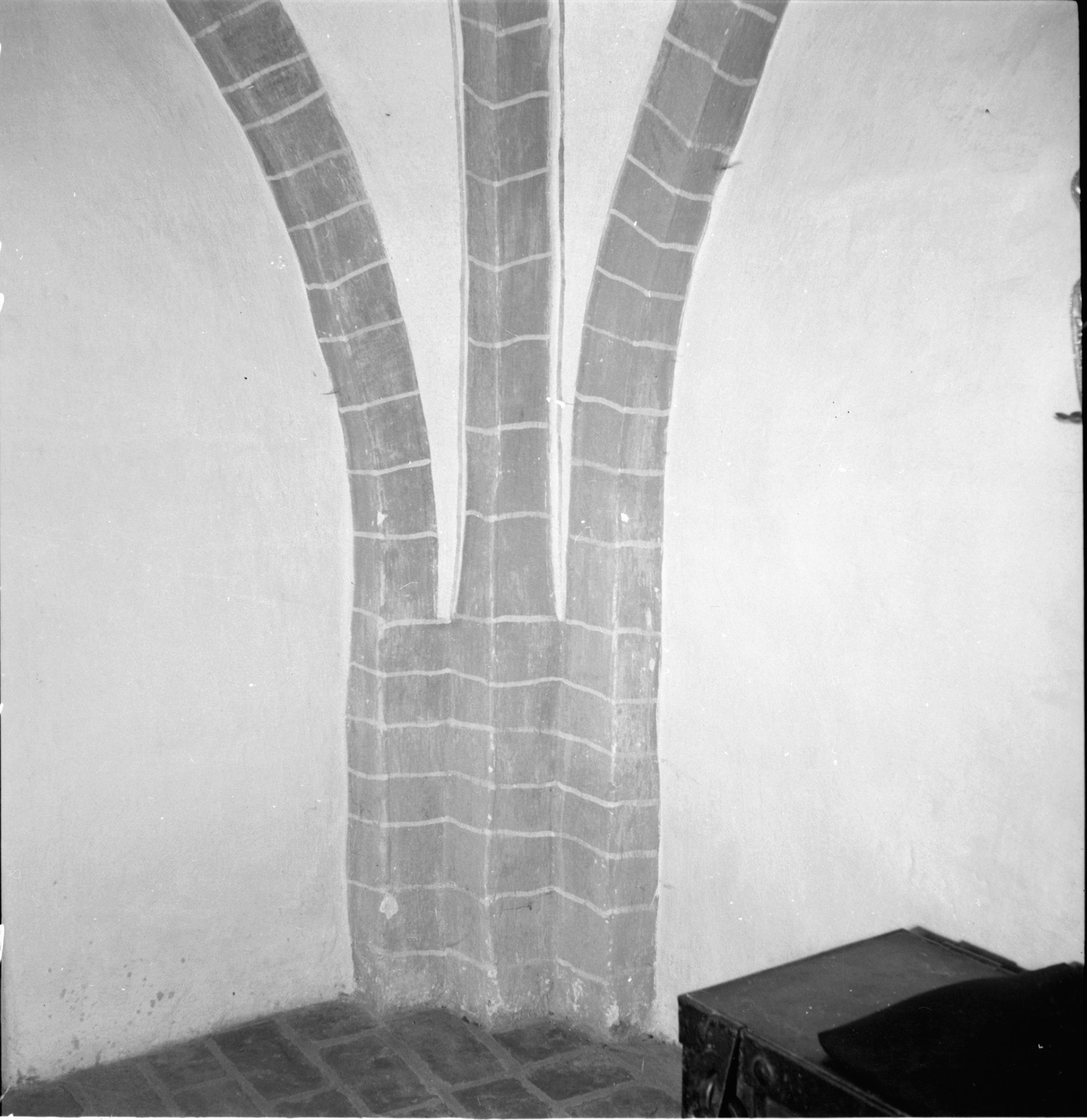 Nils Lagergren, Fresta kyrka