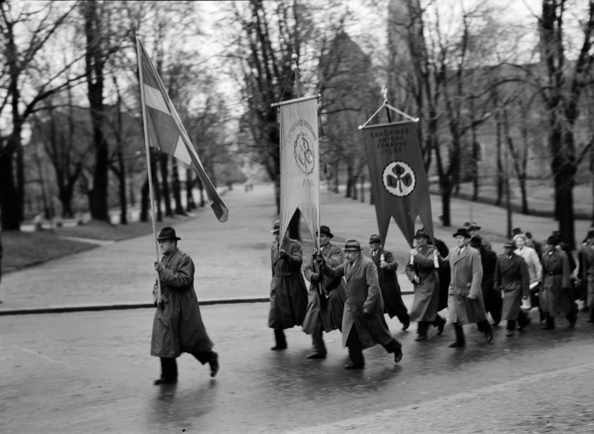 Paul Sandberg, Riksförbundet Landsbygdens Folk, RLF, tågar i Odinslund, Uppsala november 1944
