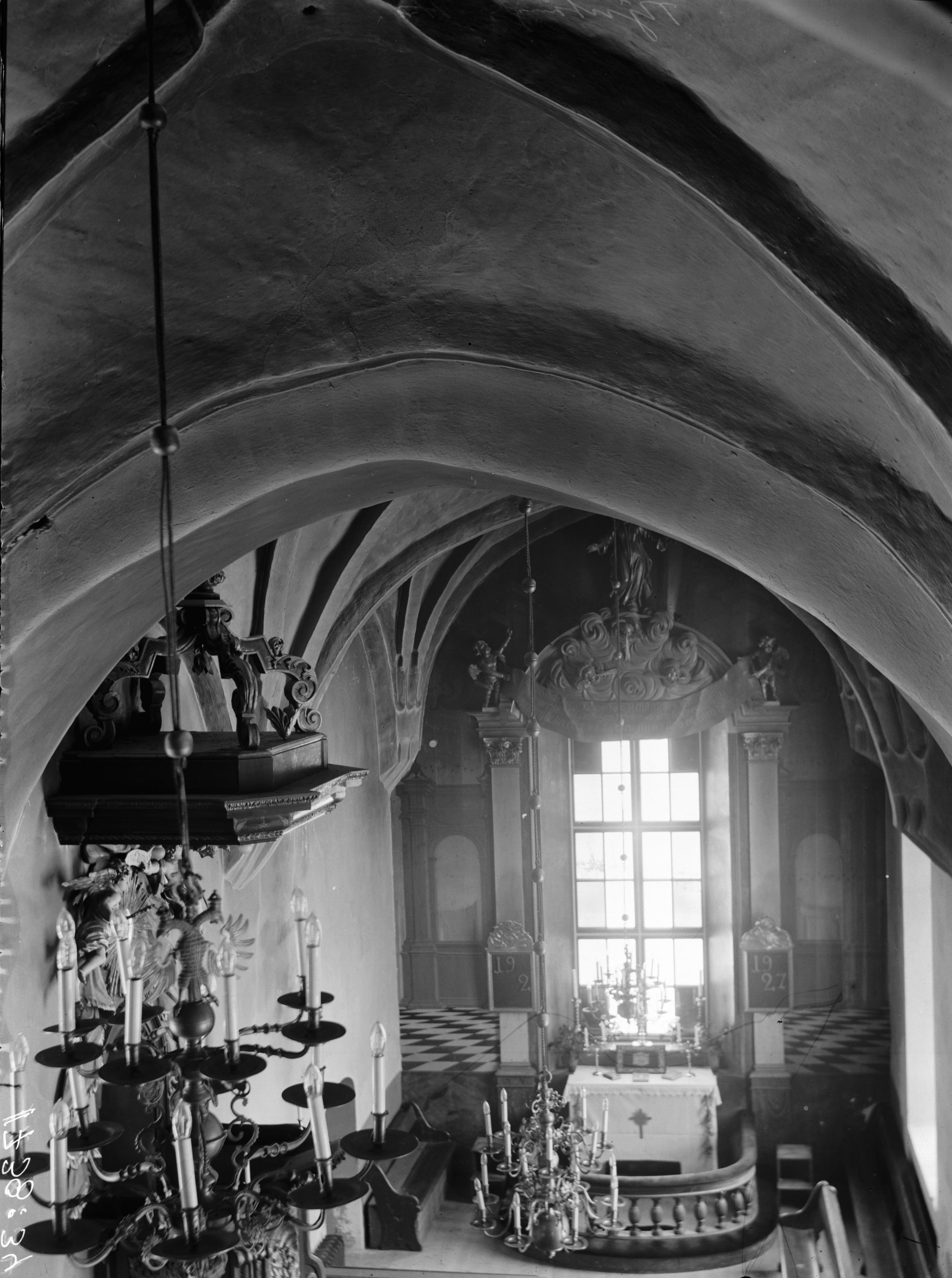 Oscar Svensson, Njutångers kyrka