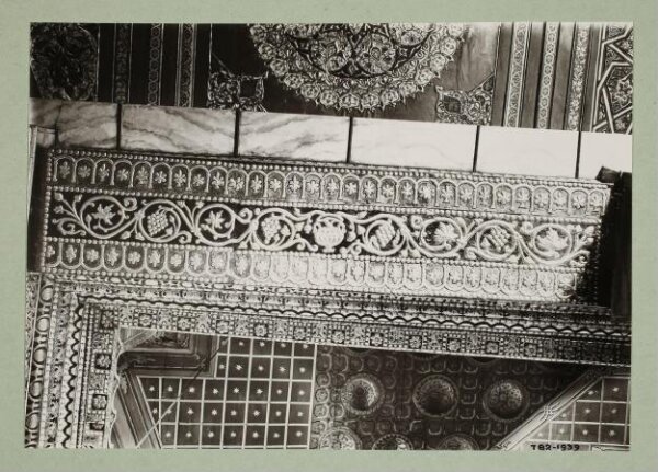 K.A.C. Creswell, Interior detail of tie beams in the Dome of the Rock, Jerusalem