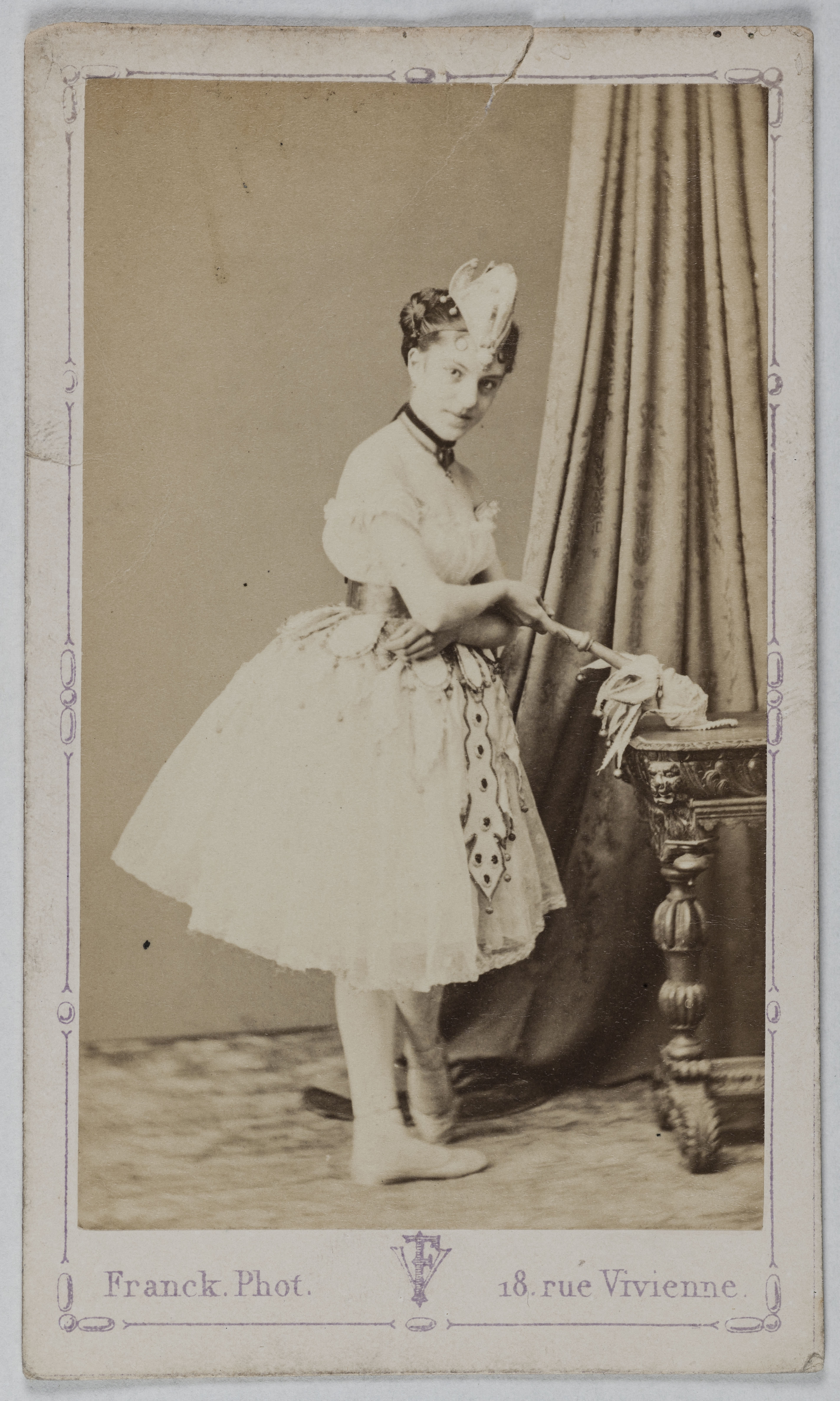 Franck, Portrait d'Estradère Camille, (dite Boule de gomme), (actrice)