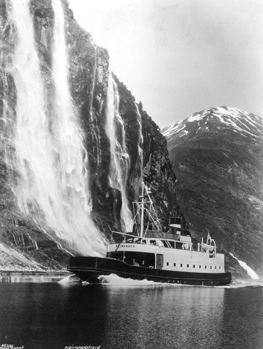 Anders Beer Wilse, Ferjer
