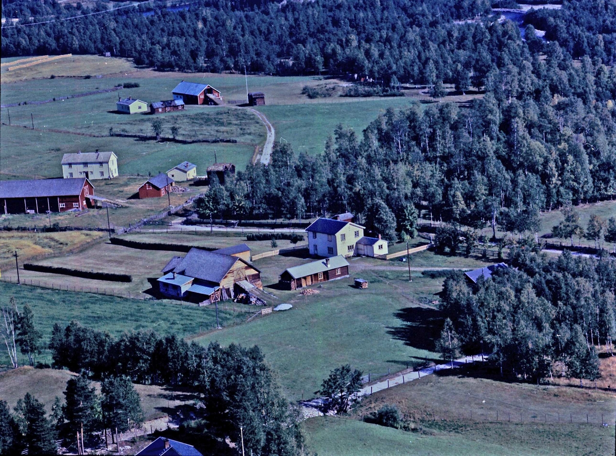 Widerøes Flyveselskap A/S, Gårdsbruk
