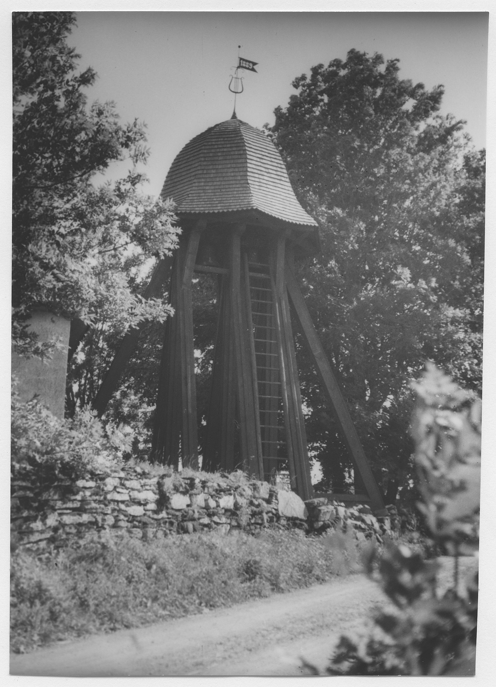 Mårten Sjöbeck, Kälvene klockstapel