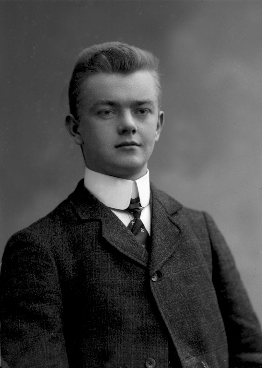 Gustav Borgen, NFB.36937