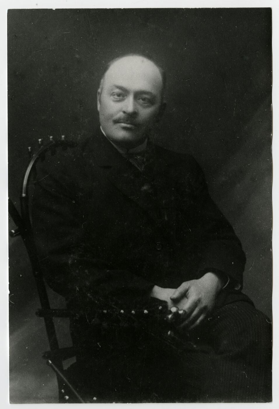 Nežinomas autorius, Vladimiras Zubovas