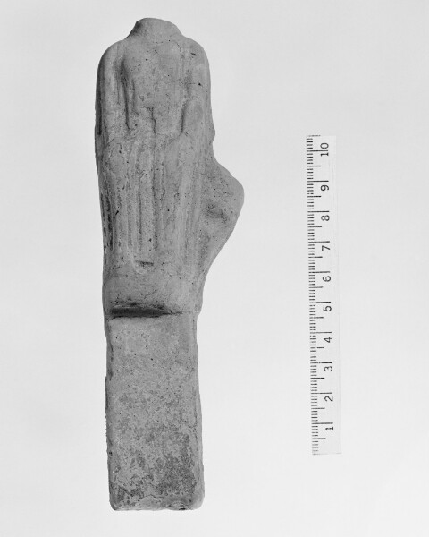 Unknown, Fragmentary Figure of a Seated Woman