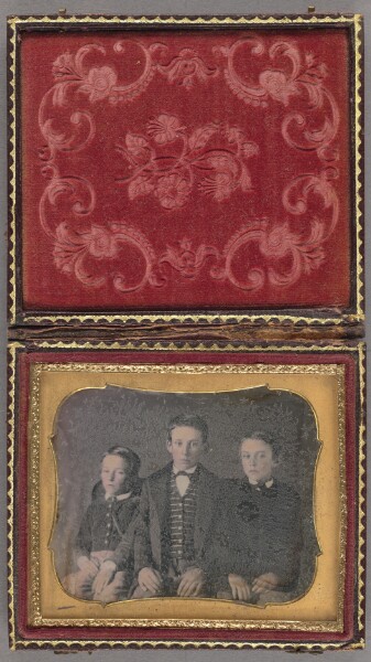 Unknown, [Portrait of Three Seated Boys]