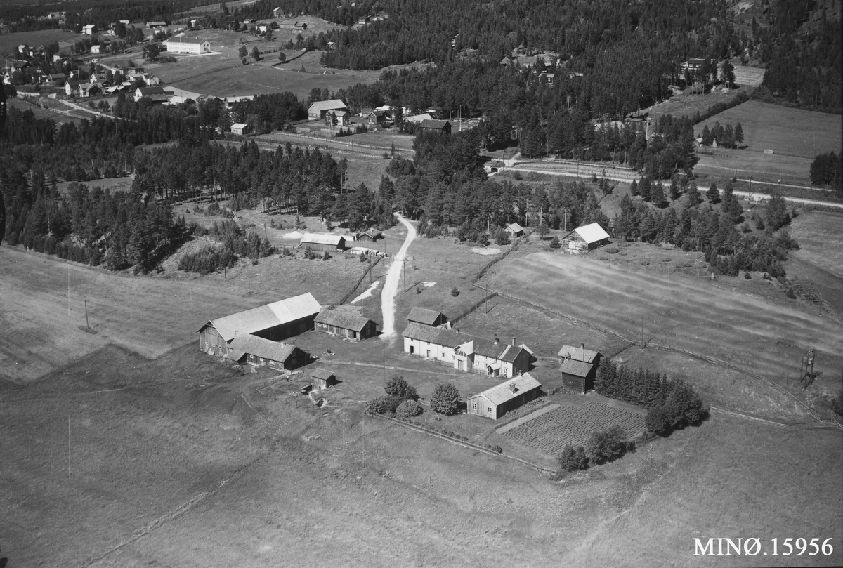 Widerøes Flyveselskap A/S, Gardsbruk, Randmæl