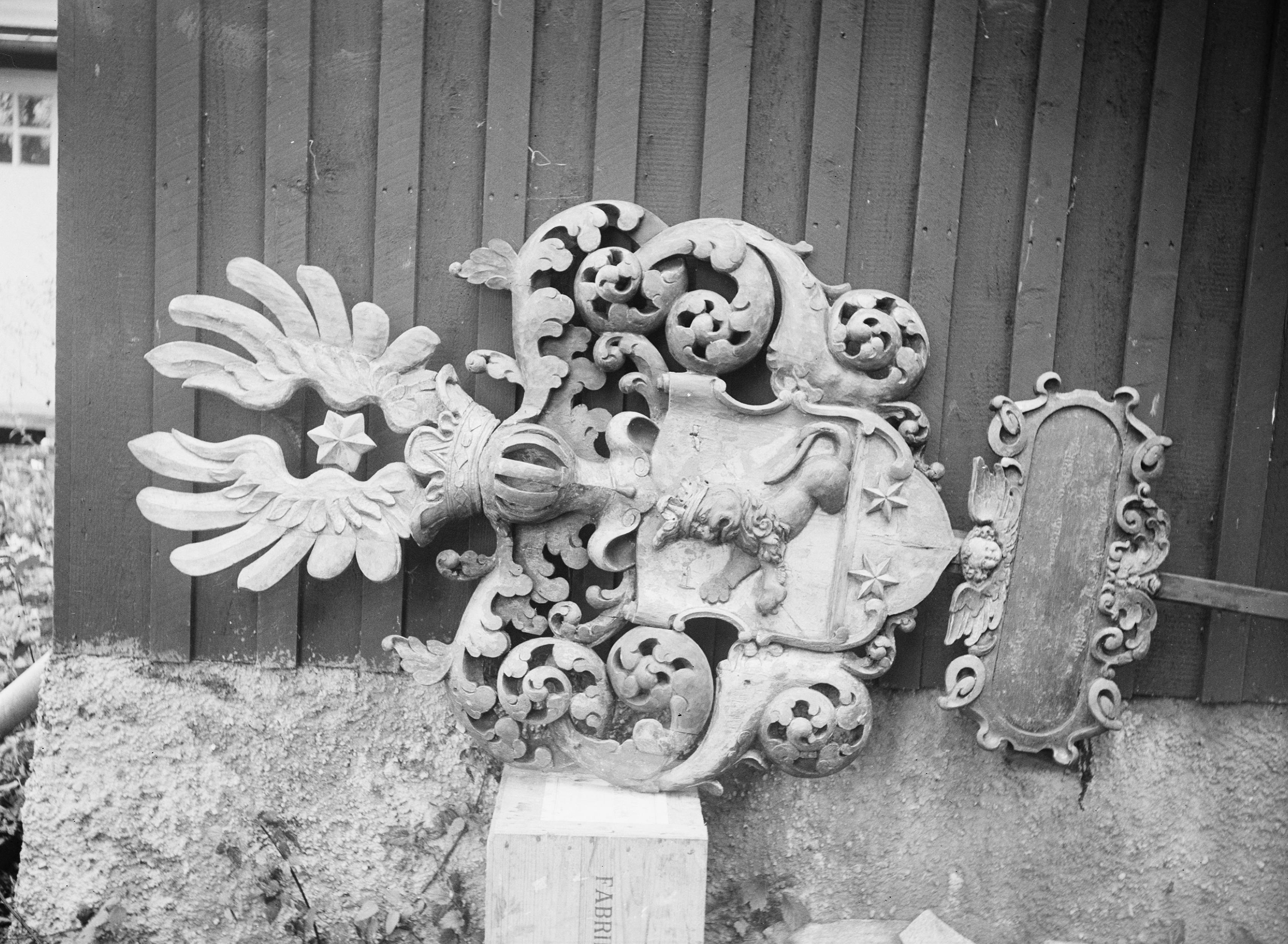 Sven Dalén, By kyrka