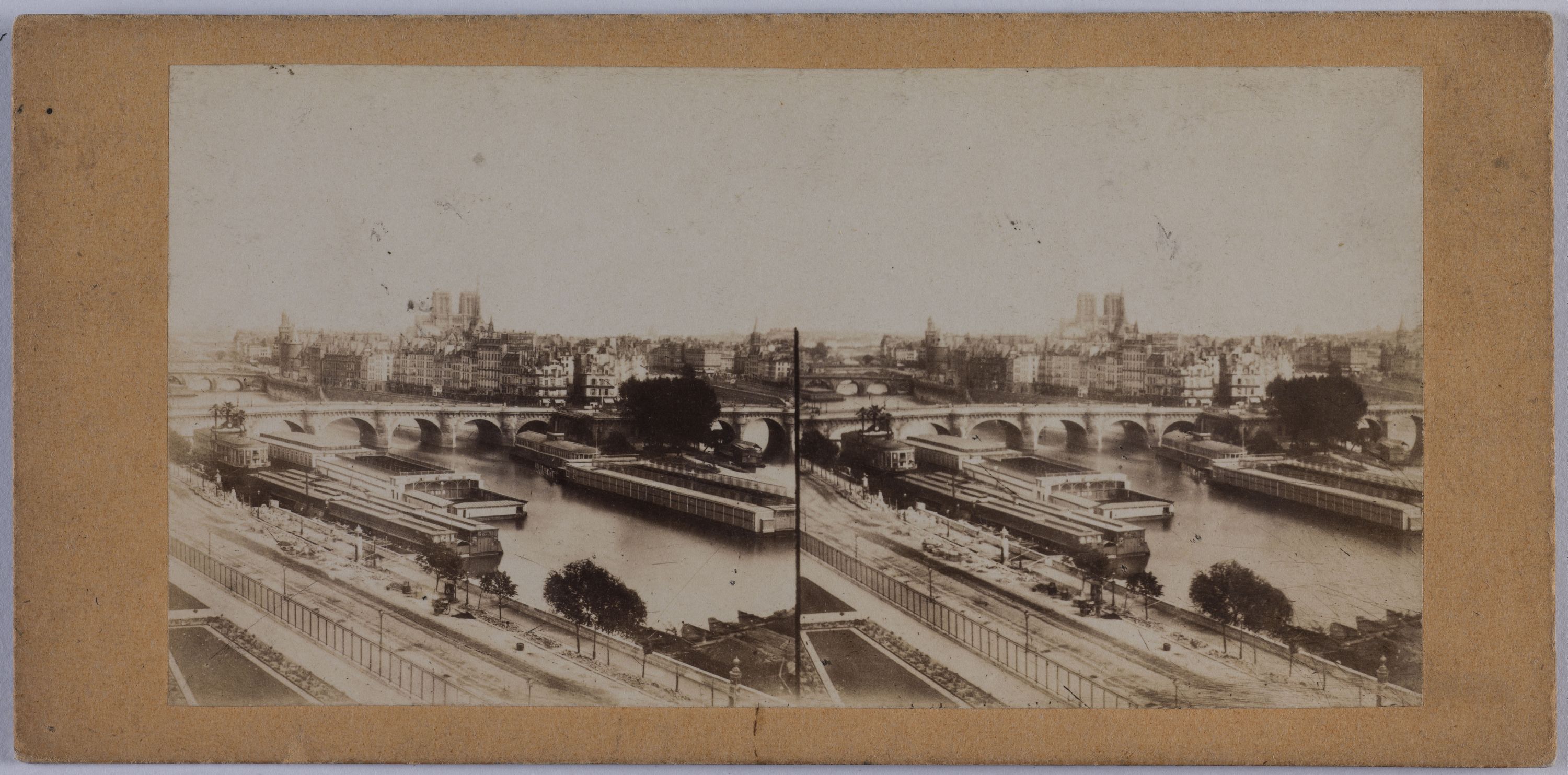 Anonyme, Panorama pris du Louvre, 1er et 4ème arrondissements, Paris.