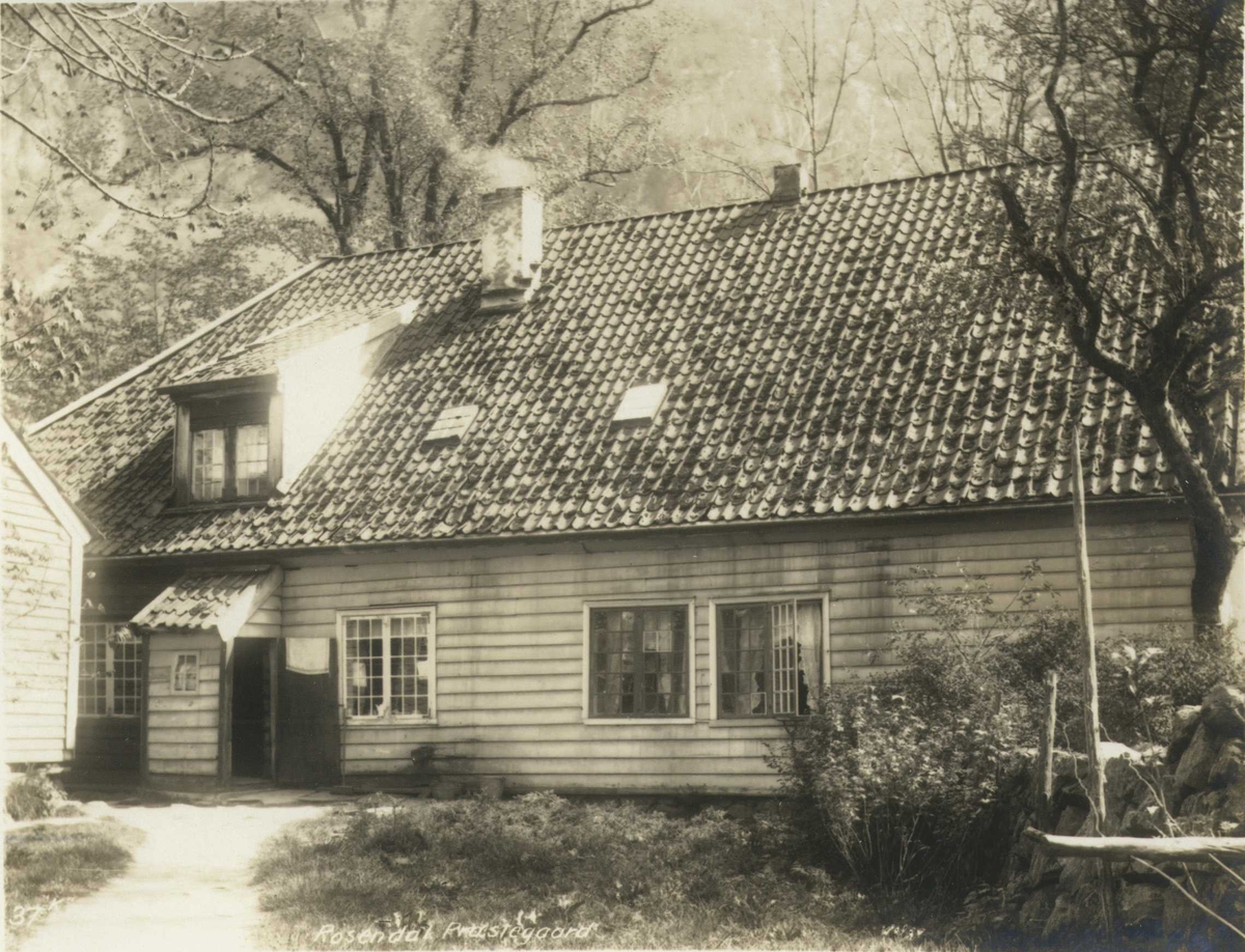 Anders Beer Wilse, Prestegård, Baroniet Rosendal, Kvinnherad, Hordaland. Fotografert 1912.