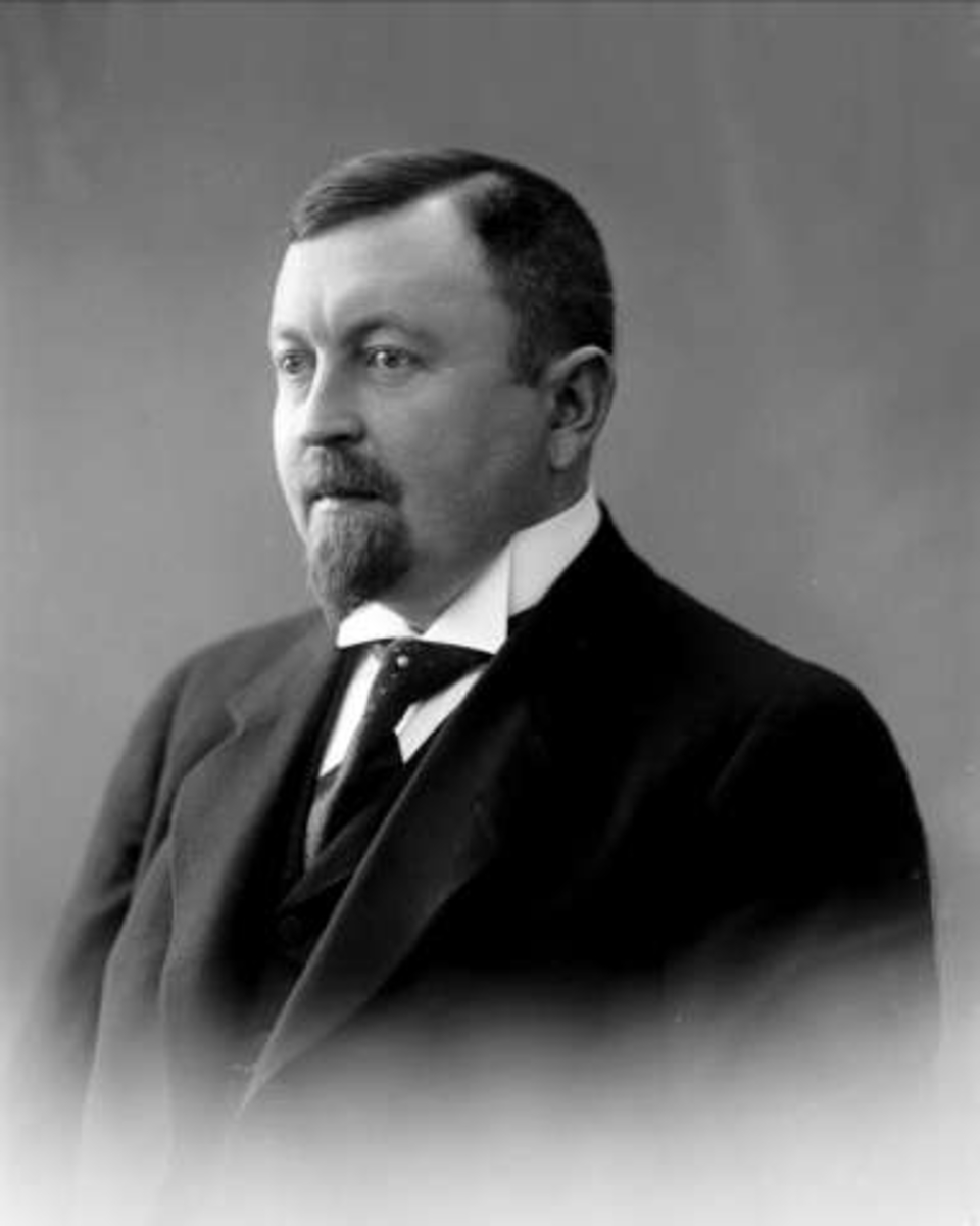 Gustav Borgen, Portrett, ingeniør Vig, Union co, Skien.