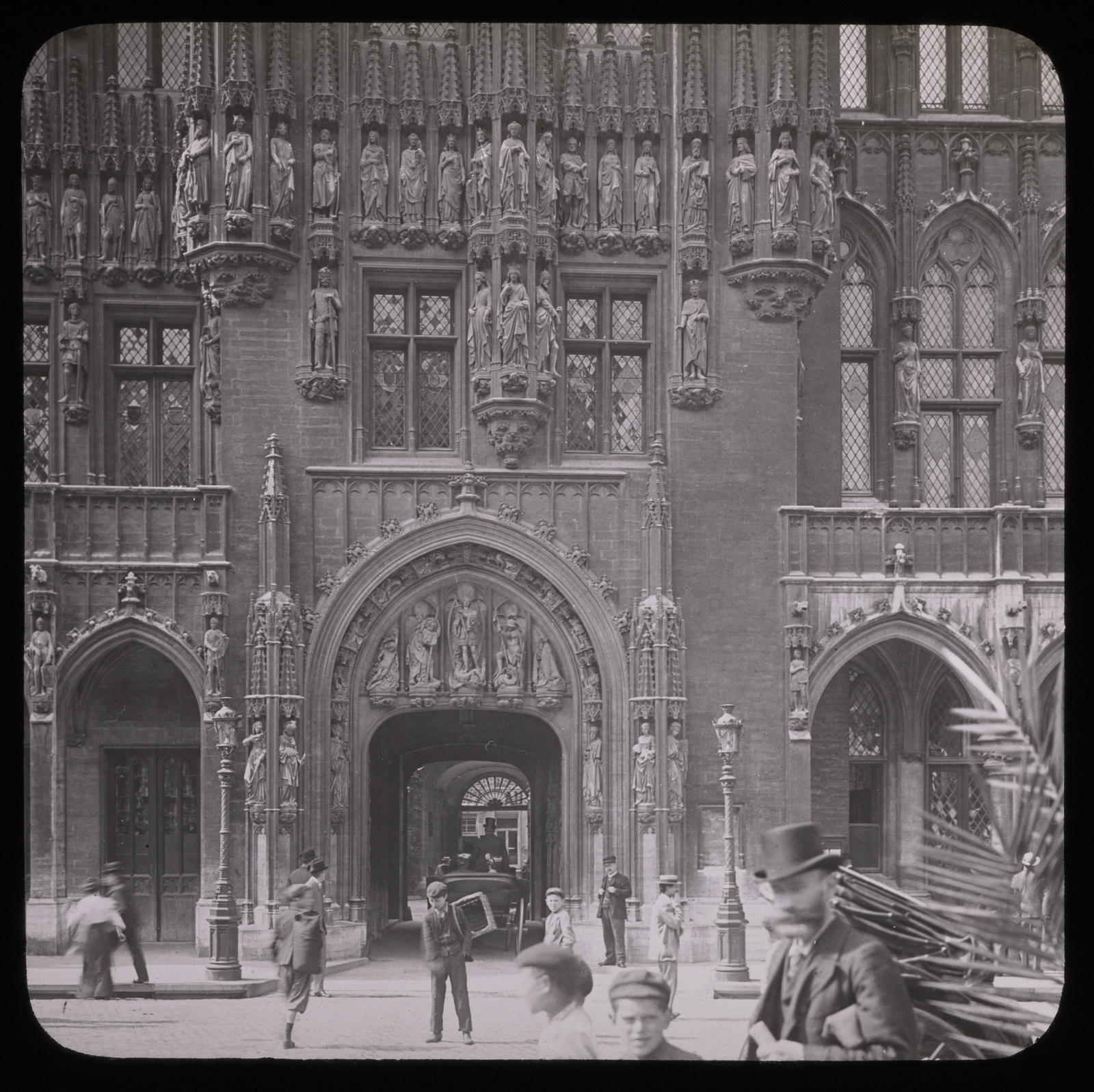 Desconegut, Bruxelles, détails de la façade de l'hôtel de ville Mazo, E.